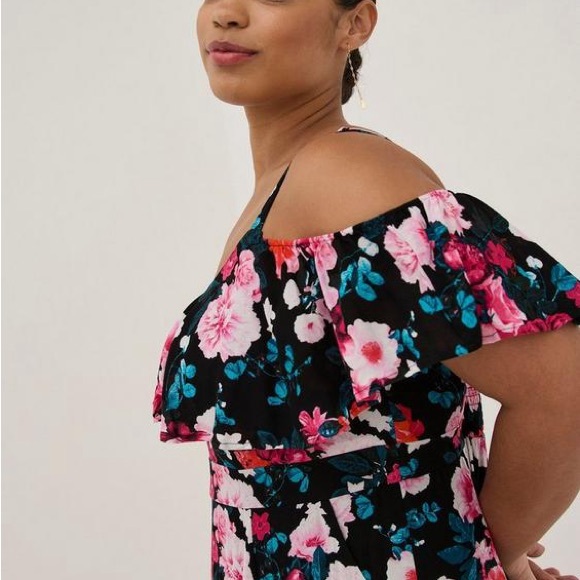 Torrid Floral Off-Shoulder Dress size 1 - Picture 3 of 3